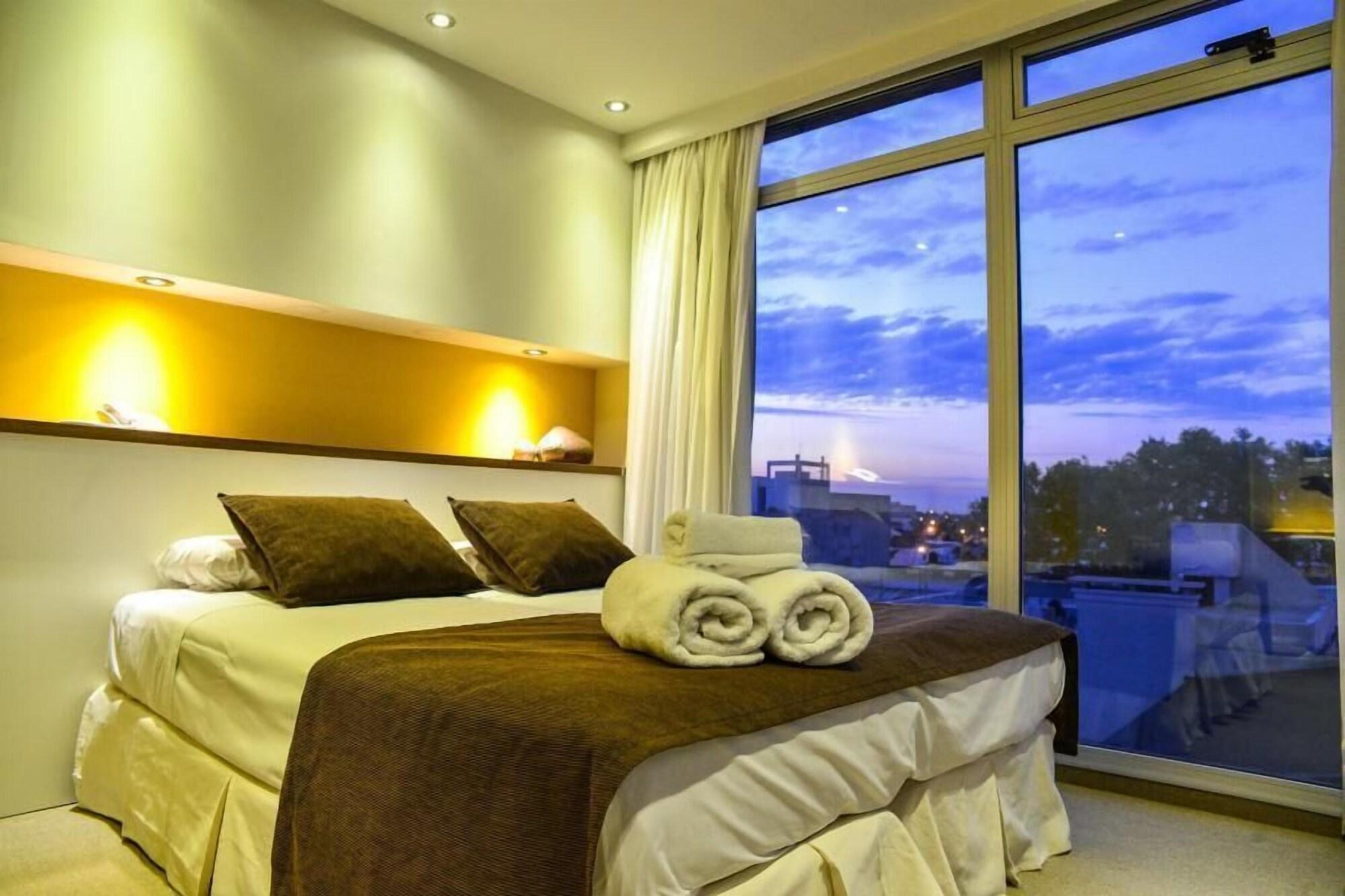 Ambit Boulevard Hotel Boutique ซานตาเฟ ภายนอก รูปภาพ